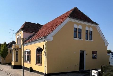 Bindslev Hotel | Folsted - Værelse 105 fri parkering