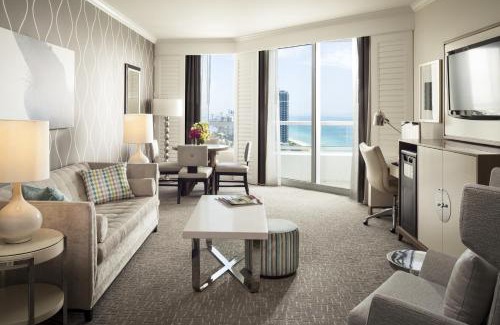 Mid Beach Complejo | Fontainebleau Miami Beach