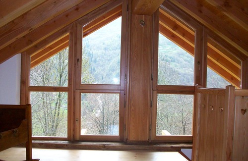 Borney Chalet De Esquí | Fontainemore: CHALET DE PIEDRA EXPUESTO WALSER