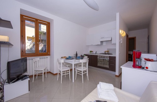 Fiumelatte Apartamento | Fontana Del Lago Apt. 1