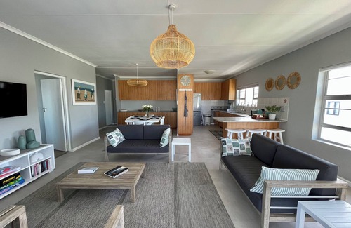 Kleinmond Casa | Footprints in Kleinmond