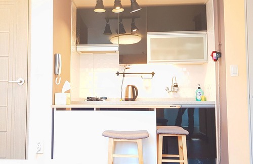 Sinsa-dong Casa | Forêt Guest House