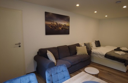 Dortmund Apartamento | For 3 - box-spring beds, kitchen, internet, parking lot, stadium nearby