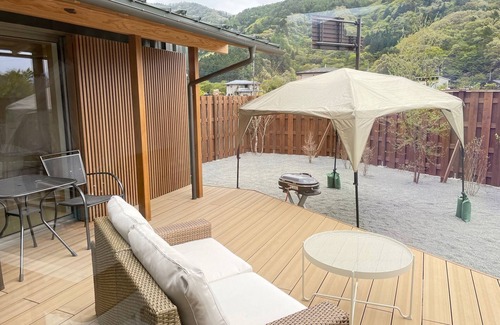 Fujikawaguchiko Alquiler De RV | For 4 peopleWood deck BBQ planGlamping special / Minamitsuru District Yamanashi