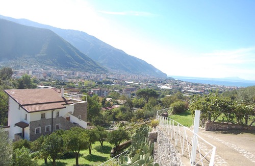 Casola di Napoli Villa | Para 6 personas Monticelli-Mansion desayuno incluido
