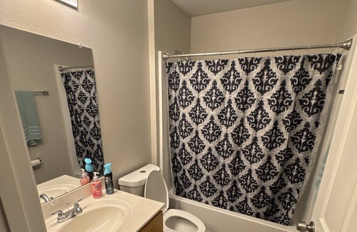 Northside Casa | For coworkers to stay when in Jacksonville. Welcome Pond!