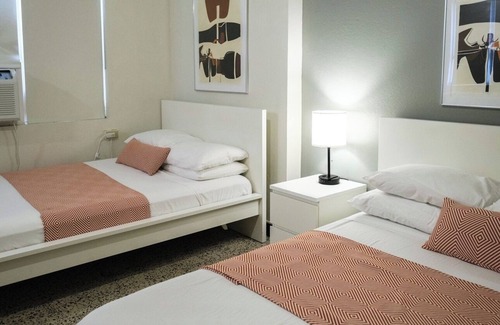 Miramar Apartamento | For Family & Friends | Near The Beach | Free Parking | Smart TV