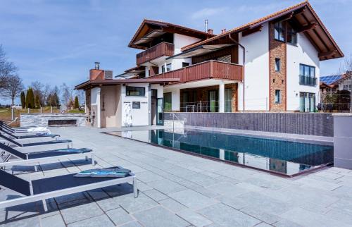 Rosshaupten Apartamento | FOR MOMENTS Apartments & Spa