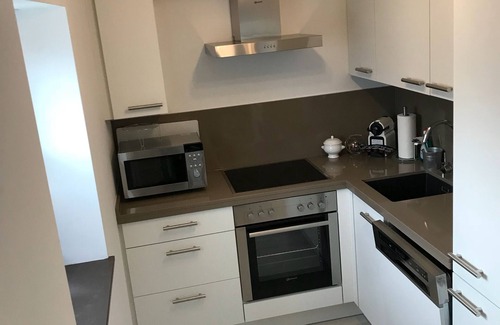 Grossheppach Apartamento | Para el huésped exigente - descuento del alquiler mensual - hermosa terraza
