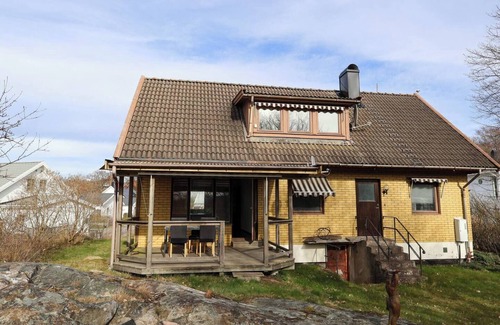 Torslanda Casa | For Workers 12 Beds - Volvo - Parking lot - All-inclusive