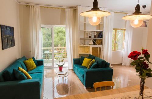 Spata-Artemida Apartamento | For4 Seasons Home 1 - by Avelink