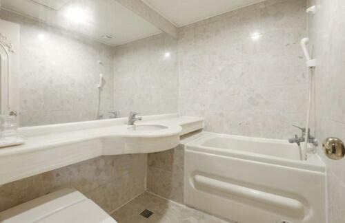 North District Hotel | Forbes Hotel