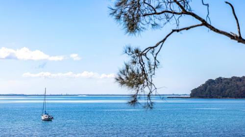 Salamander Bay Casa | Foreshore Delight