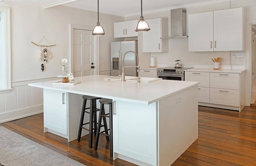 Saukville Otro | Recientemente renovado Abloom Farm Retreat 4 habitaciones