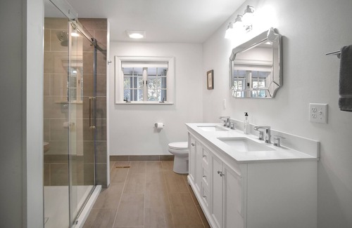 Saukville Otro | Recientemente renovado Abloom Farm Retreat 4 habitaciones