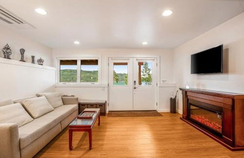 Adelma Beach Casa | Forest Bay House Apartment