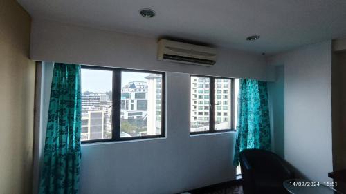 Kota Kinabalu Apartamento | Forest City Stay at South China Sea Place Suite