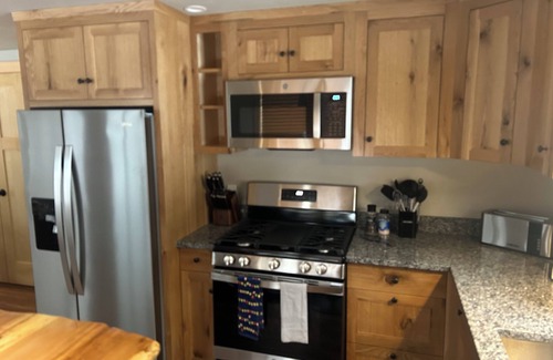 Intervale Casa | Forest Edge Homestead Charming 2 bdr. Bungalow in heart of MT Washington Valley