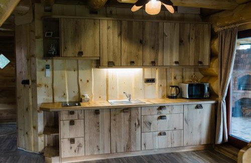 Vidrga Casa | Forest Glade Cottage - Koča na jasi