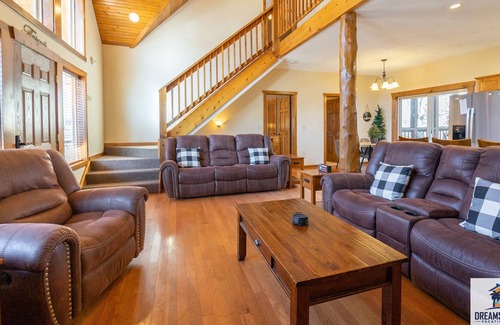 Indian Point Condominio | Forest Heights Lodge