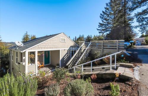 Forestville Casa | Forest Heights