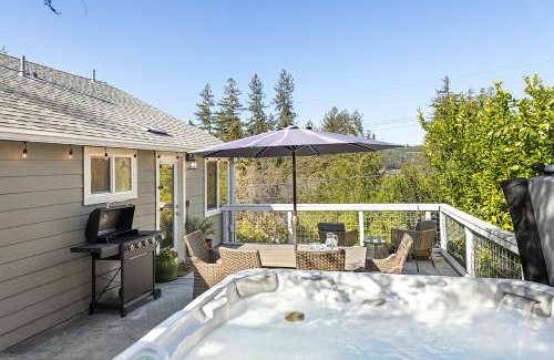 Forestville Casa | Forest Heights