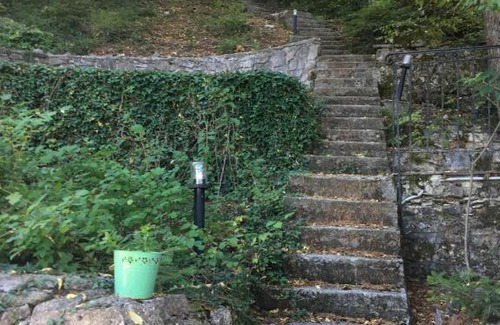 Amfikleia-Elateia Apartamento | Forest House
