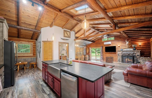 Kabletown Cabina | Forest Log Cabin Dogs Friendly 3bd/2b