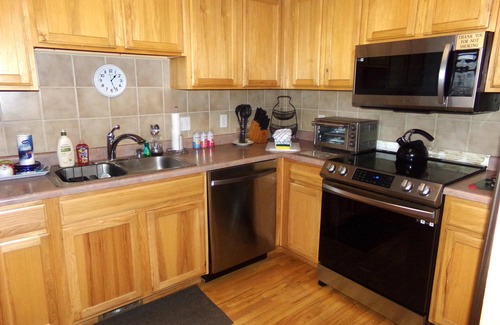 Wildernest Casa | Forest Park 3 Bed 4 Bath Townhome