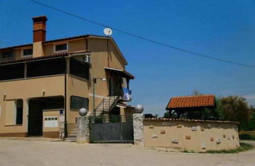 Jasenovica Apartamento | Forest Retreat