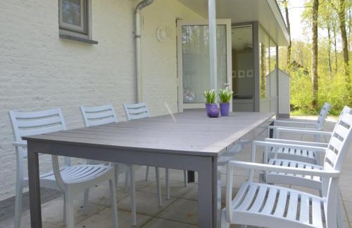 Stramproy Casa | Forest Retreat Near Kempen-Broek, cleaning included