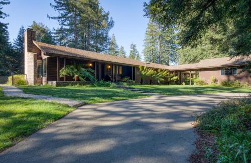Freestone Casa | Forest Ridge - Private Pool, Hot Tub, Yoga Room and Sauna