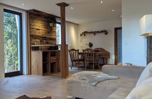 Schoenau an der Brend Apartamento | Forest view suite - between trees and dreams