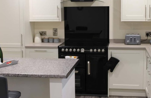 Coleraine Apartamento | Forest View House Hot Tub Sleeps 9