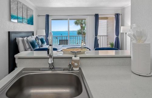 Rocky Point Casa | Forever Beach View Sailport Resort Condos Tampa