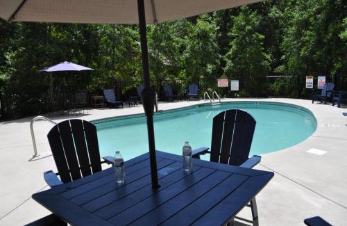 Pigeon Forge Chalet De Esquí | Forge Chalet- Cozy Stay with Bunks, Views and Hot Tub