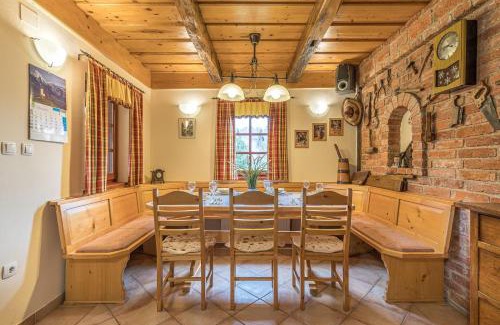 Crnomelj Casa | Forge Of Happiness With Pool - Happy Rentals