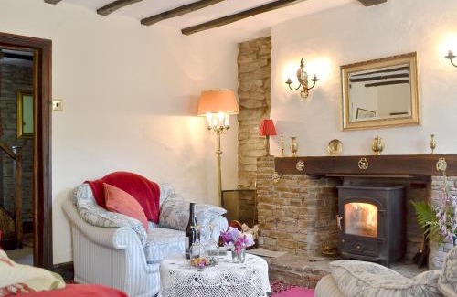 New Radnor Casa | Forget Me Not Cottage