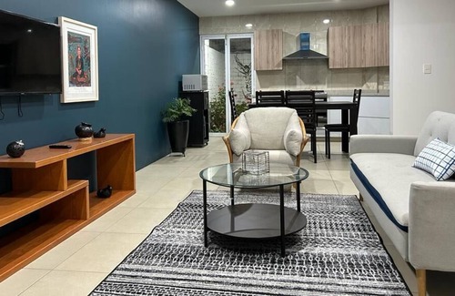 San Felipe Otro | Forget your worries in this spacious and serene space.