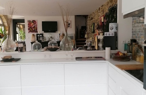 Mariac Casa | FORMER PRIVATE SCHOOL CONVERTED INTO GÎTE
