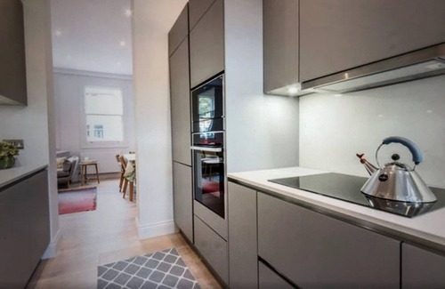 Highbury West Apartamento | Former Victorian Bakery Maisonette Conversion