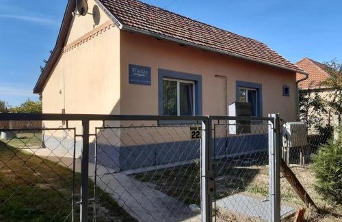 Morahalom Apartamento | Forrás Vendégház