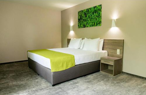 Novomoskovs'k Complejo | Forrest Park&Resort