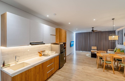 Sunset Road Hotel | Forseti Athena by ARM One Hundred