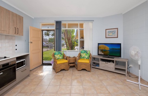 Forster Apartamento | Forster Lodge 6: 1 BR, 0.5 BA Apartment in Forster, Sleeps 4