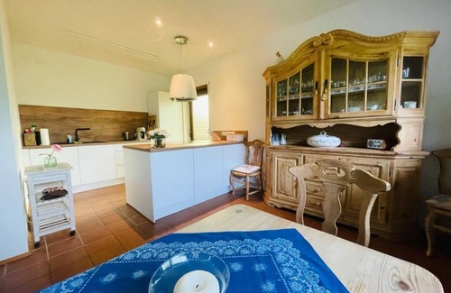 Dahn Casa | Forsthaus Zerbe / Espenschied, newly renovated with spacious garden
