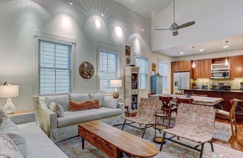Historic Downtown Savannah Casa | Forsyth Artist Retreat
