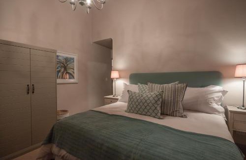 Seafield Cabina | Fort D'Acre