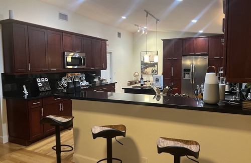 Survey Creek Casa | Fort Lauderdale ★Heated Pool★ Zen Modern Paradise - Pool , Beach ,Airport