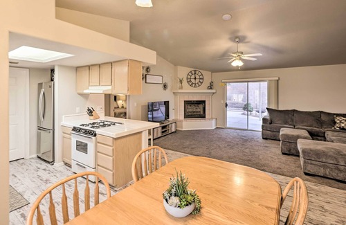 Bullhead City Casa | Fort Mohave Home w/ Hot Tub: 4 Mi to CO River!